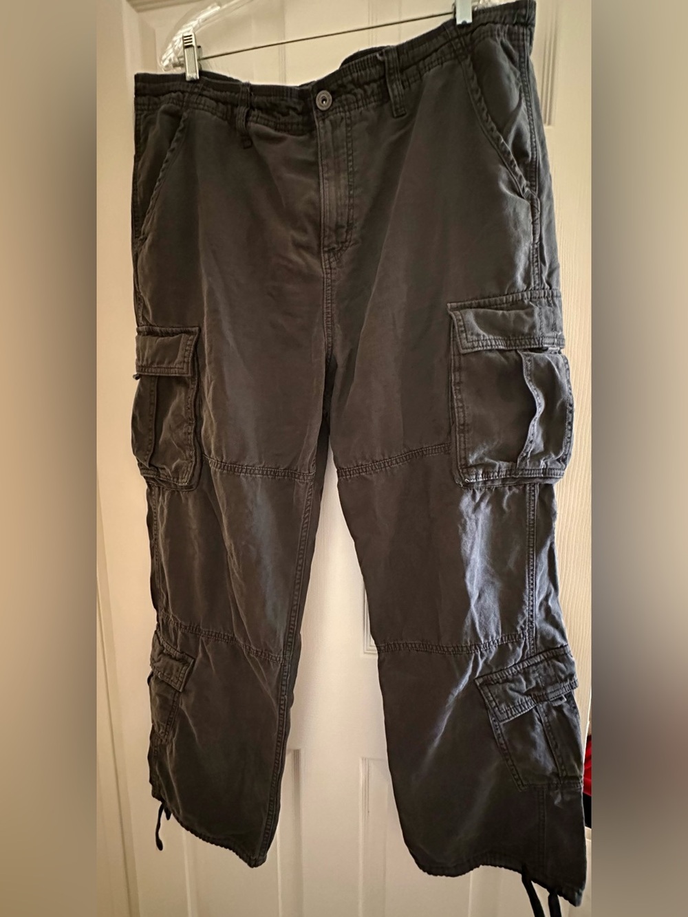 Aeropostale Men's Charcoal Cargo Pants with Utility Pockets